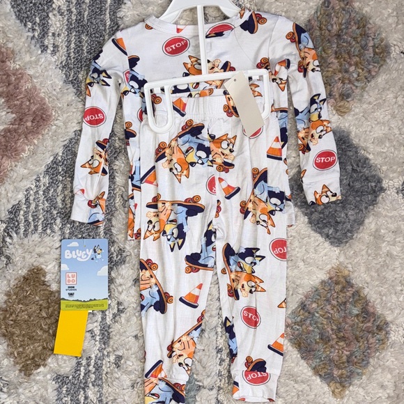 Bluey Pajama Set - Picture 4 of 4